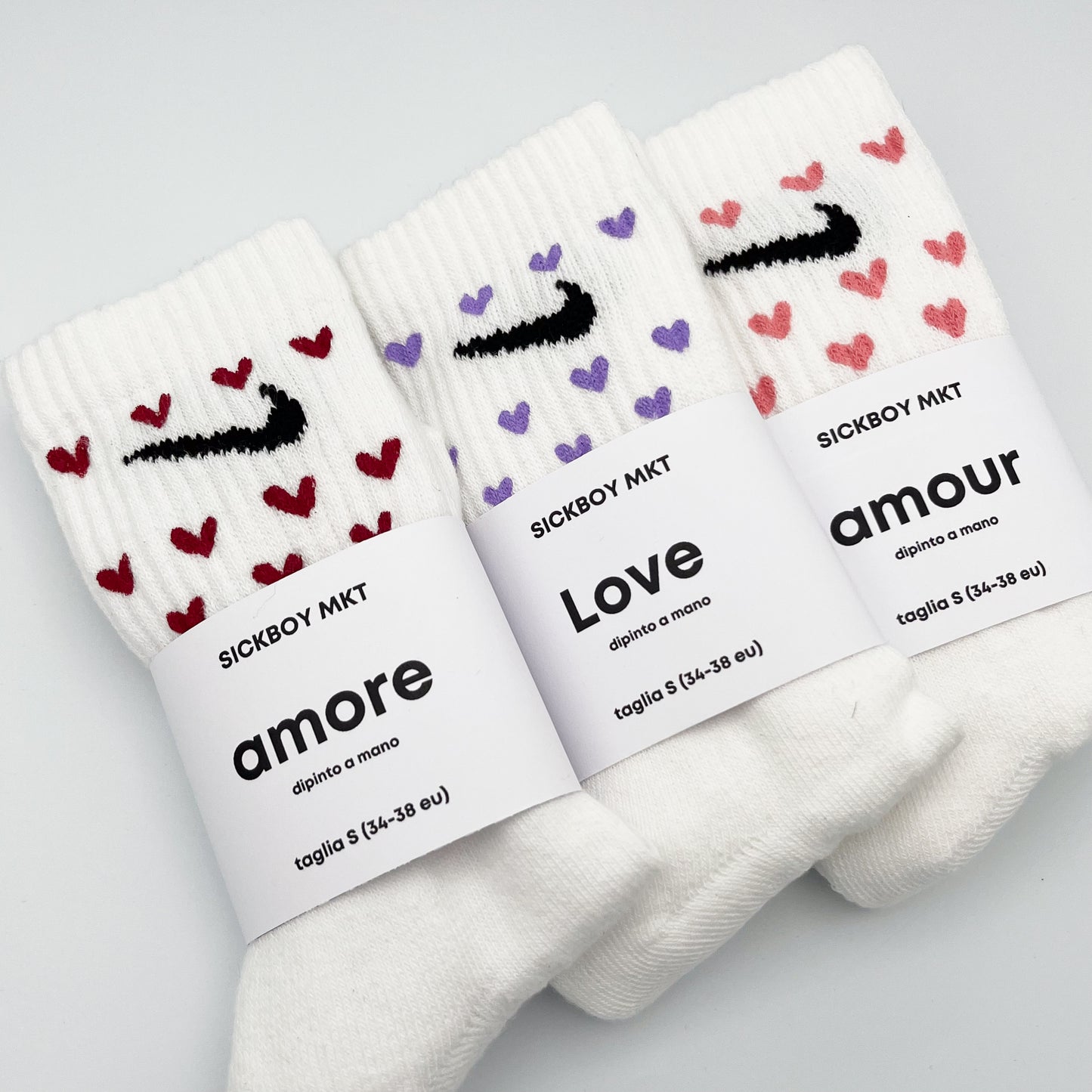 Amor Pack - Set 3 Calzini Nike Dipinti a Mano