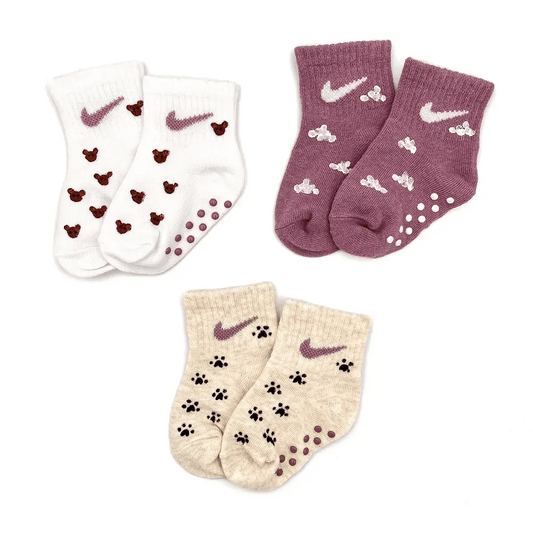 Bimba Rosa - Set 3 Calzini Nike Bebè Dipinti A Mano - SICKBOY MARKET