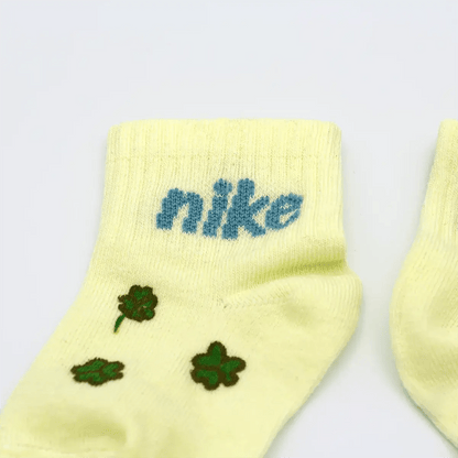Quadrifoglio - Calzini Nike Bebè Dipinti a Mano - SICKBOY MARKET